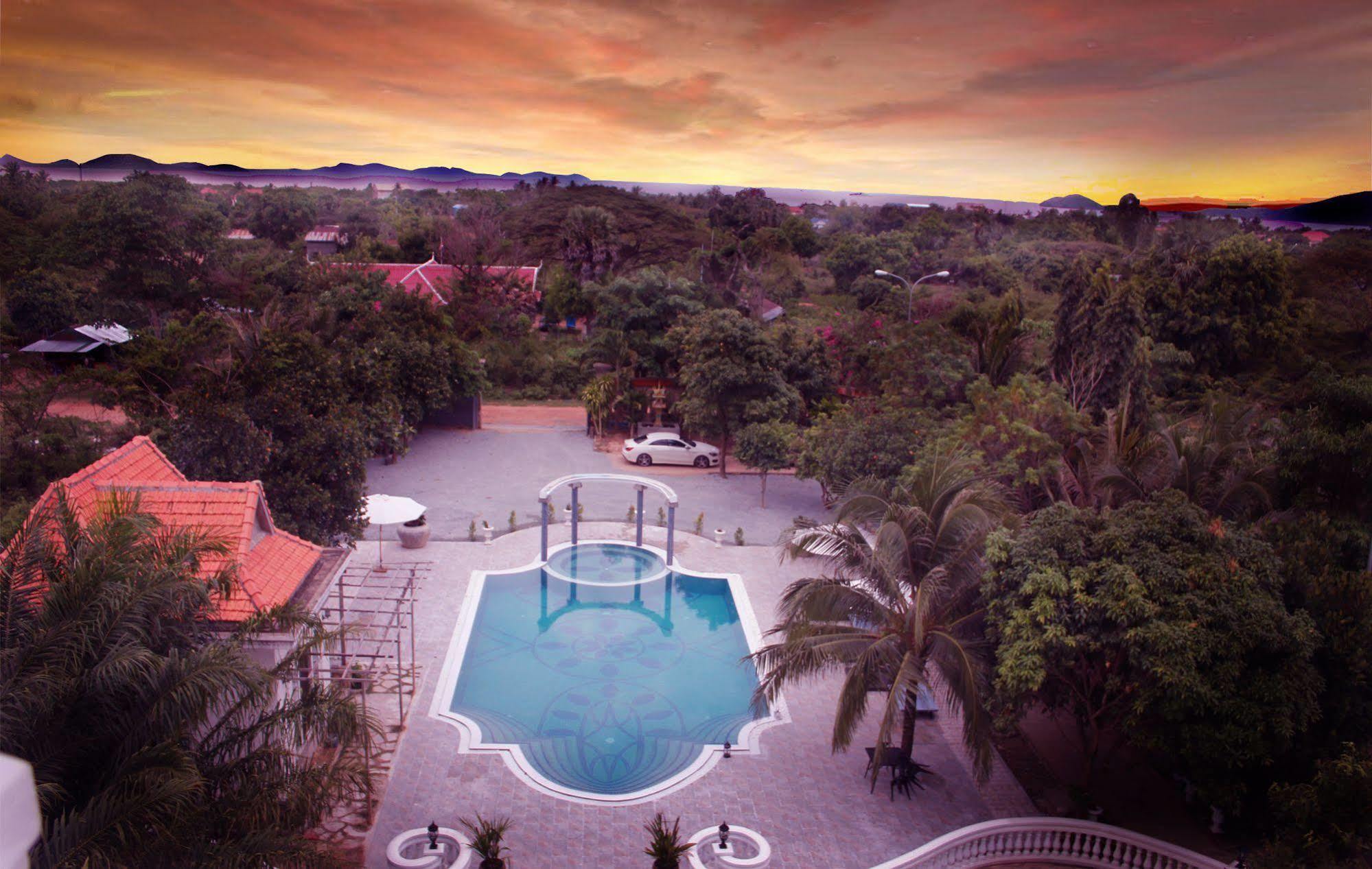 La Fortress Boutique Hotel Kep Exterior photo