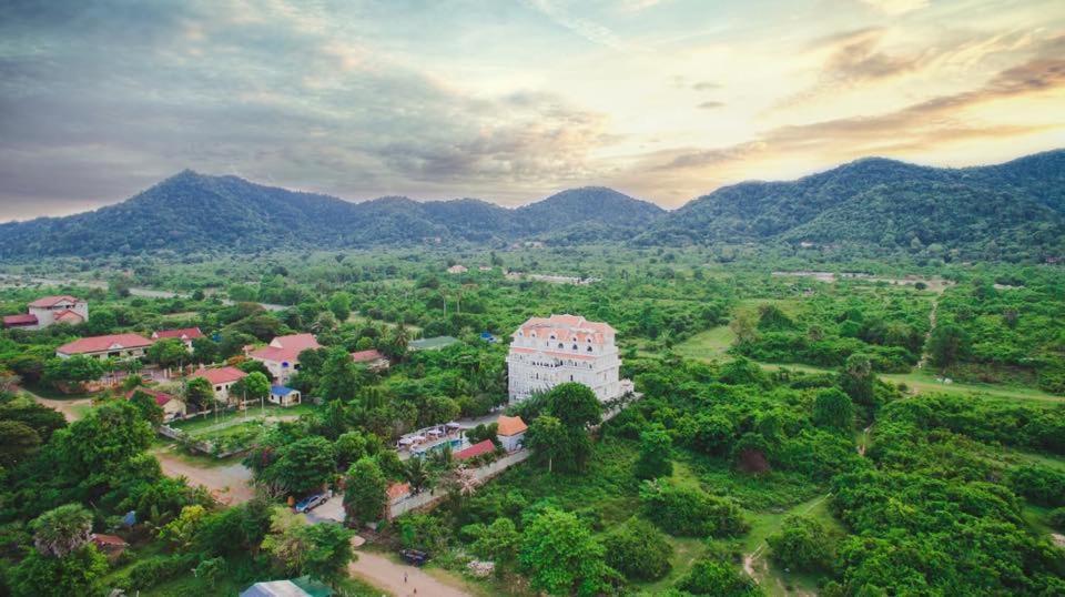 La Fortress Boutique Hotel Kep Exterior photo