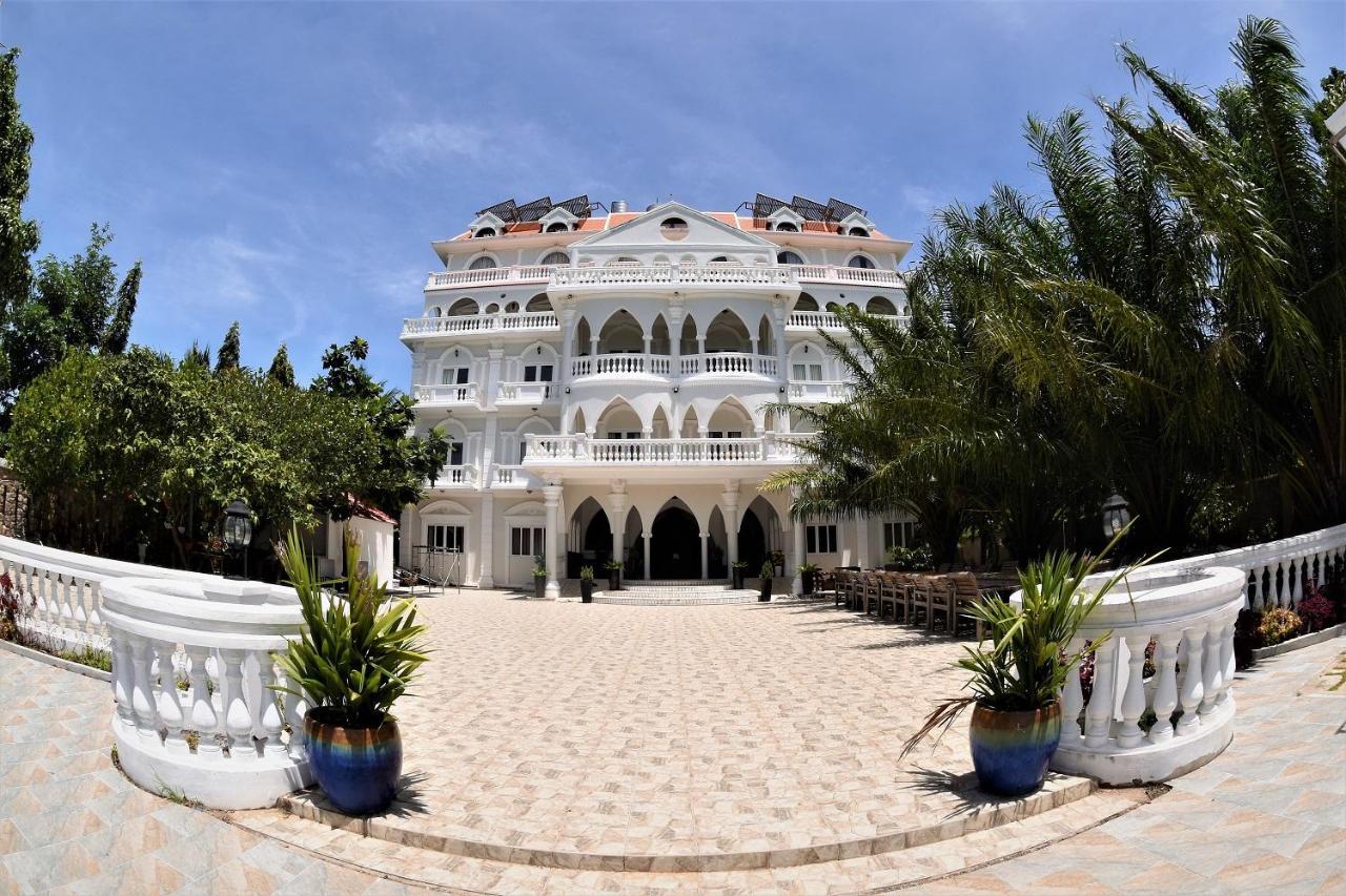 La Fortress Boutique Hotel Kep Exterior photo